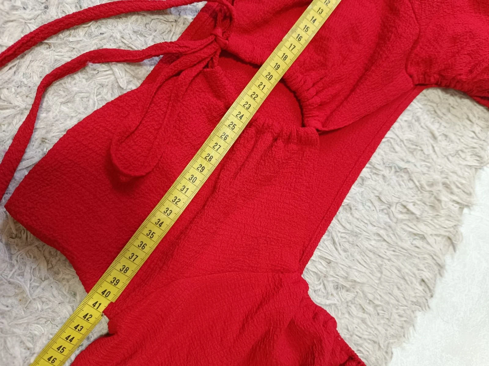 Rode rok en croptop set. Dames rok en top set – photo 11